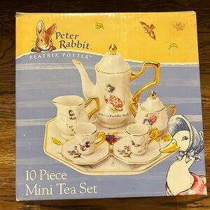 Beatrix Potter Peter Rabbit Mini Tea Set